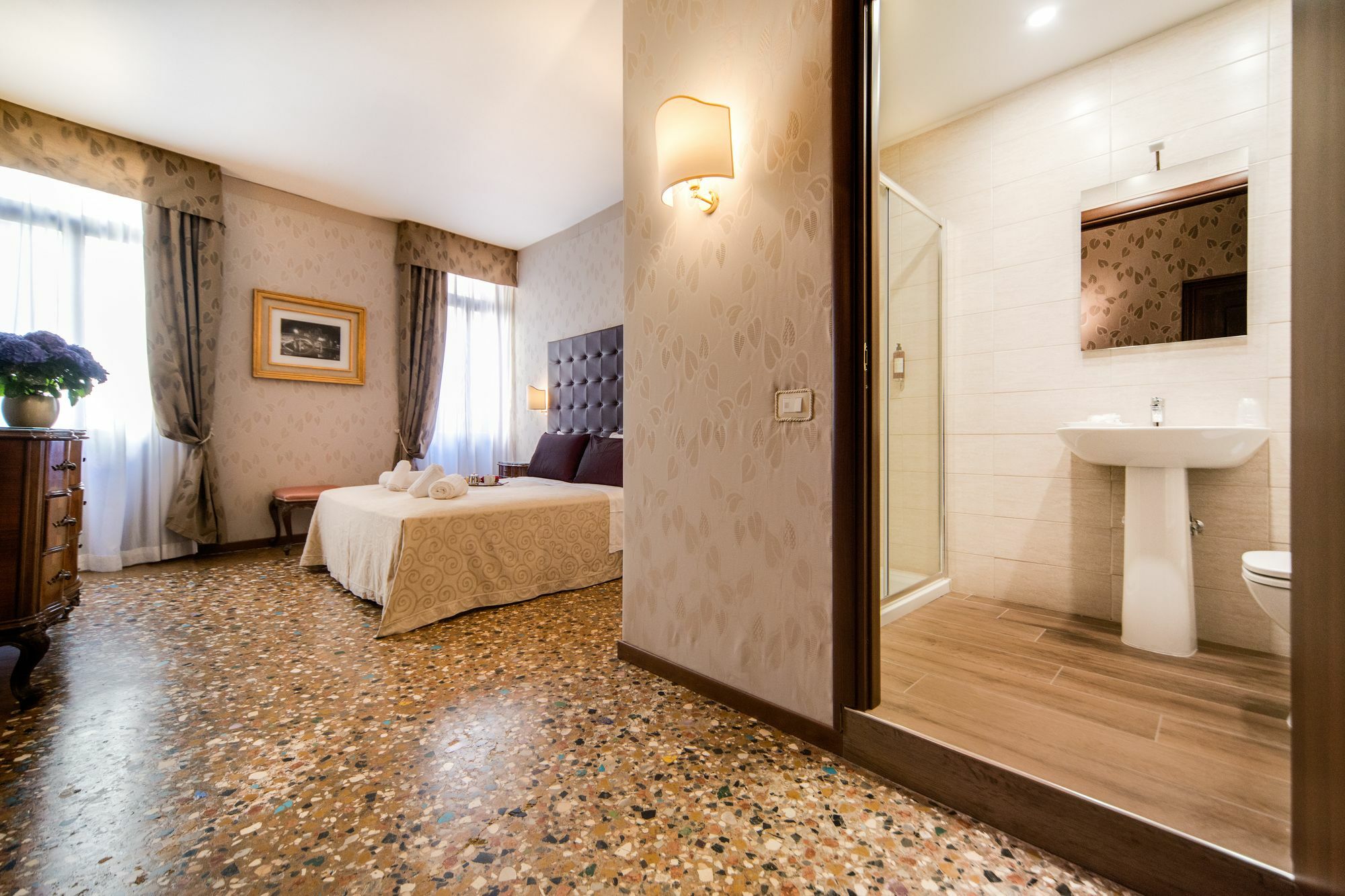 Ca' Lavezzera Venice