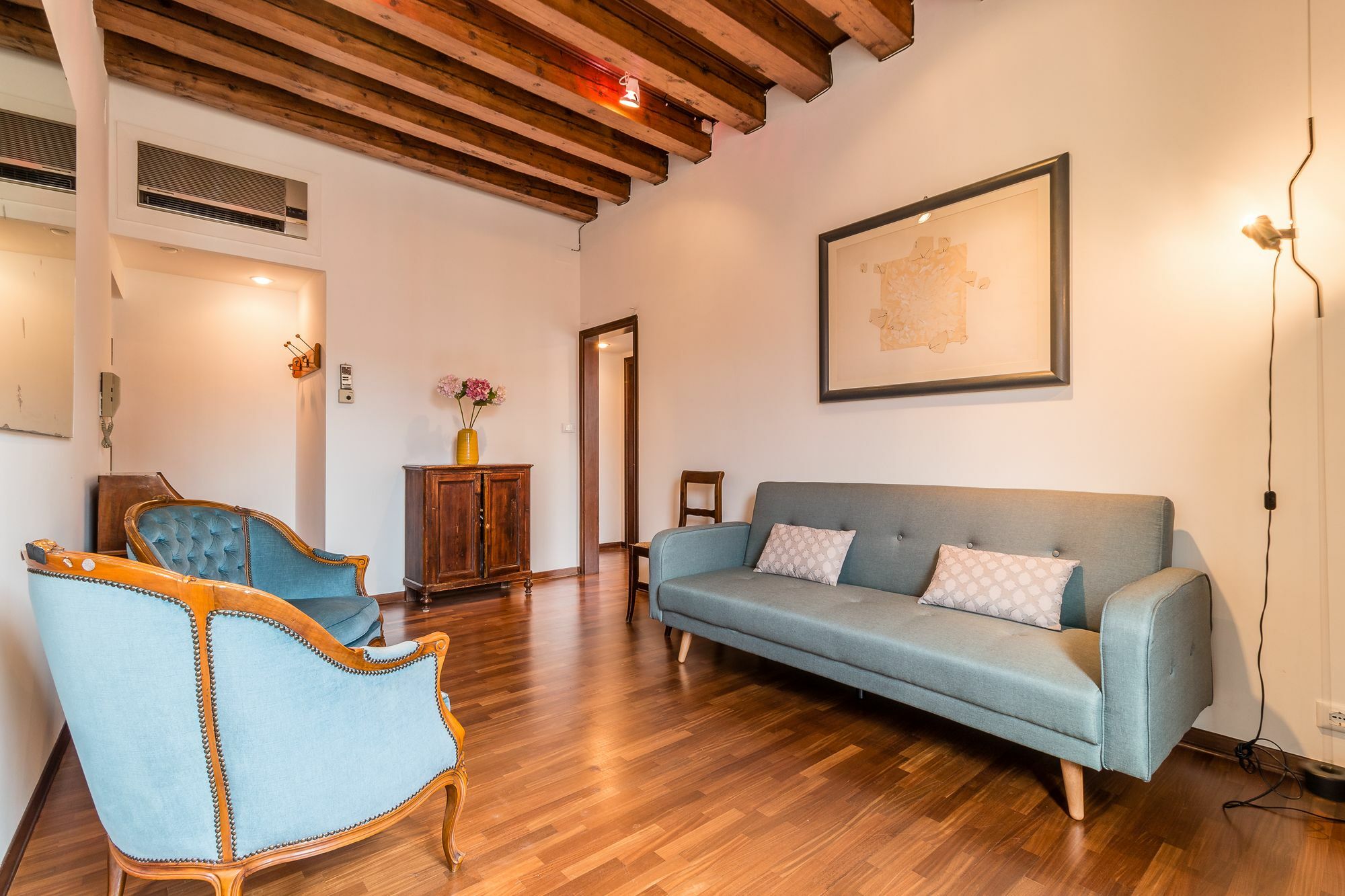 Apartment Spirito Santo Canal View Venice