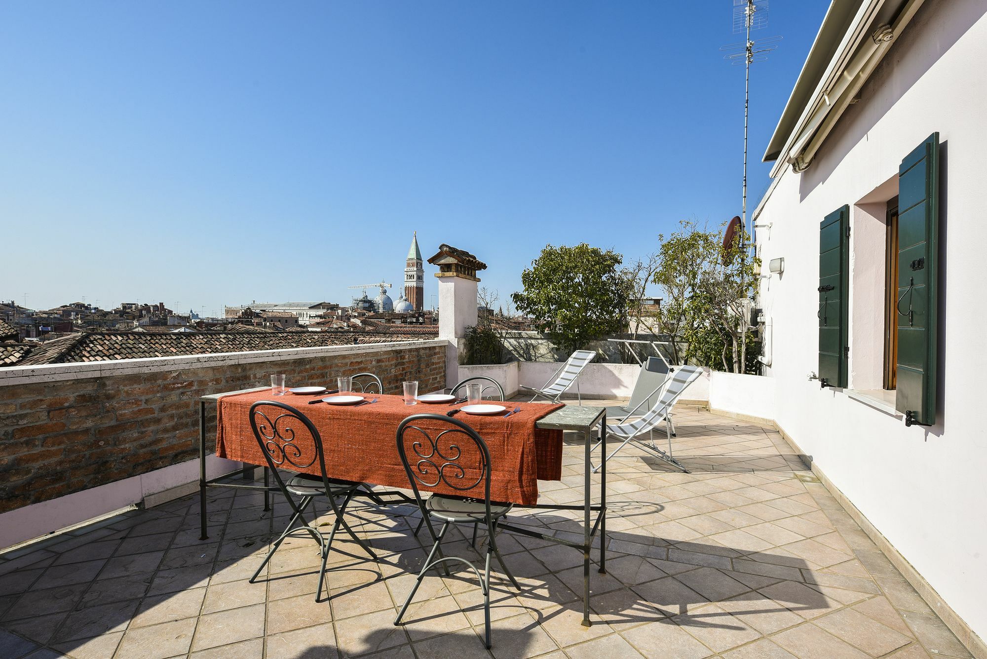 Santa Maria Formosa Apartment *
