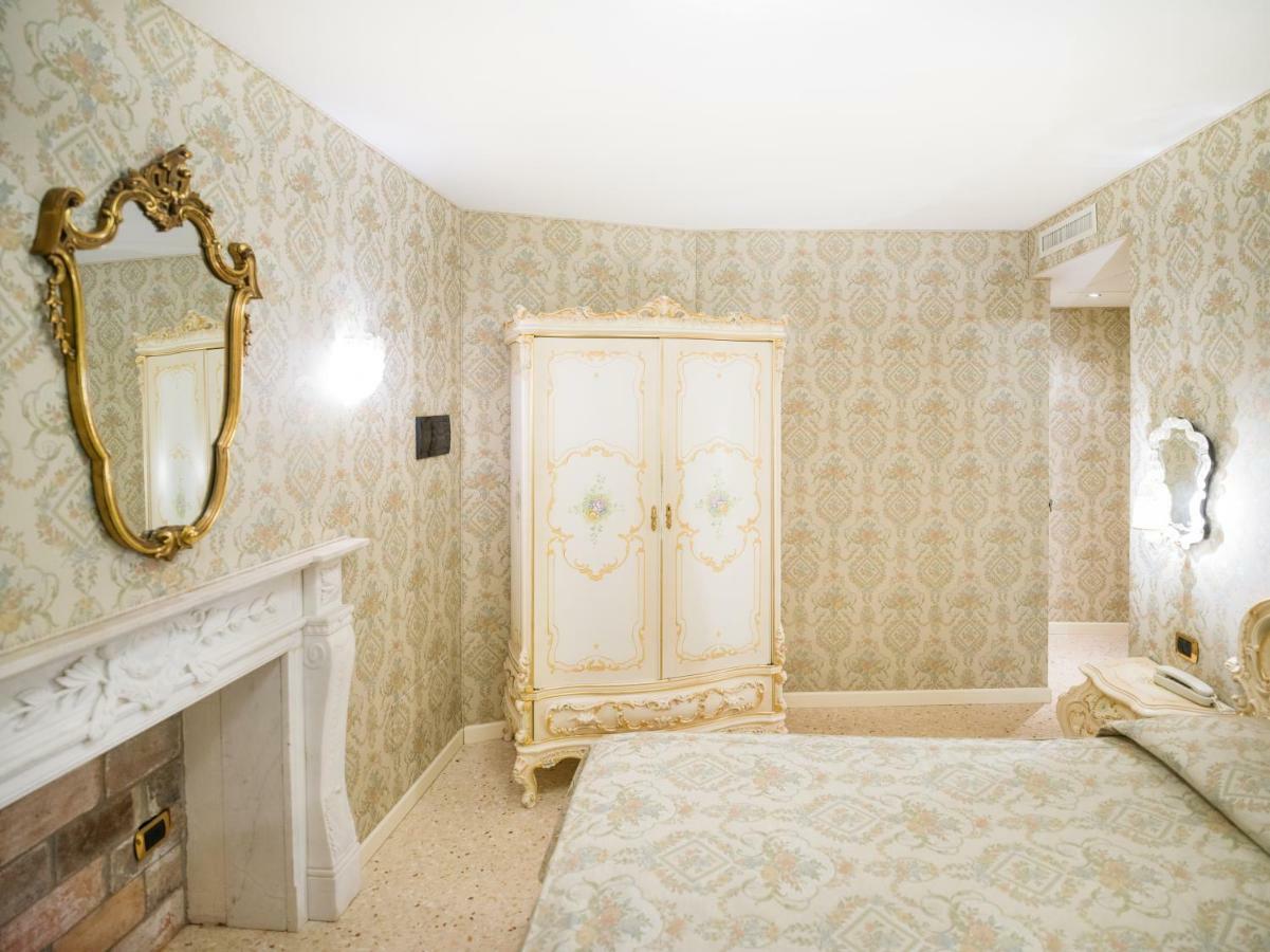 Dimora Marciana Bed & Breakfast 3*