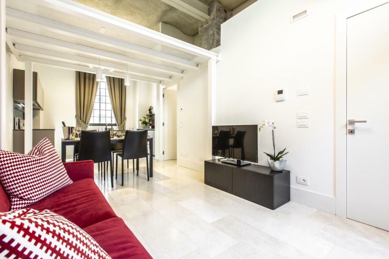 Elegant Fornasa Vecia, Canal View With A Beautiful Garden R&r *