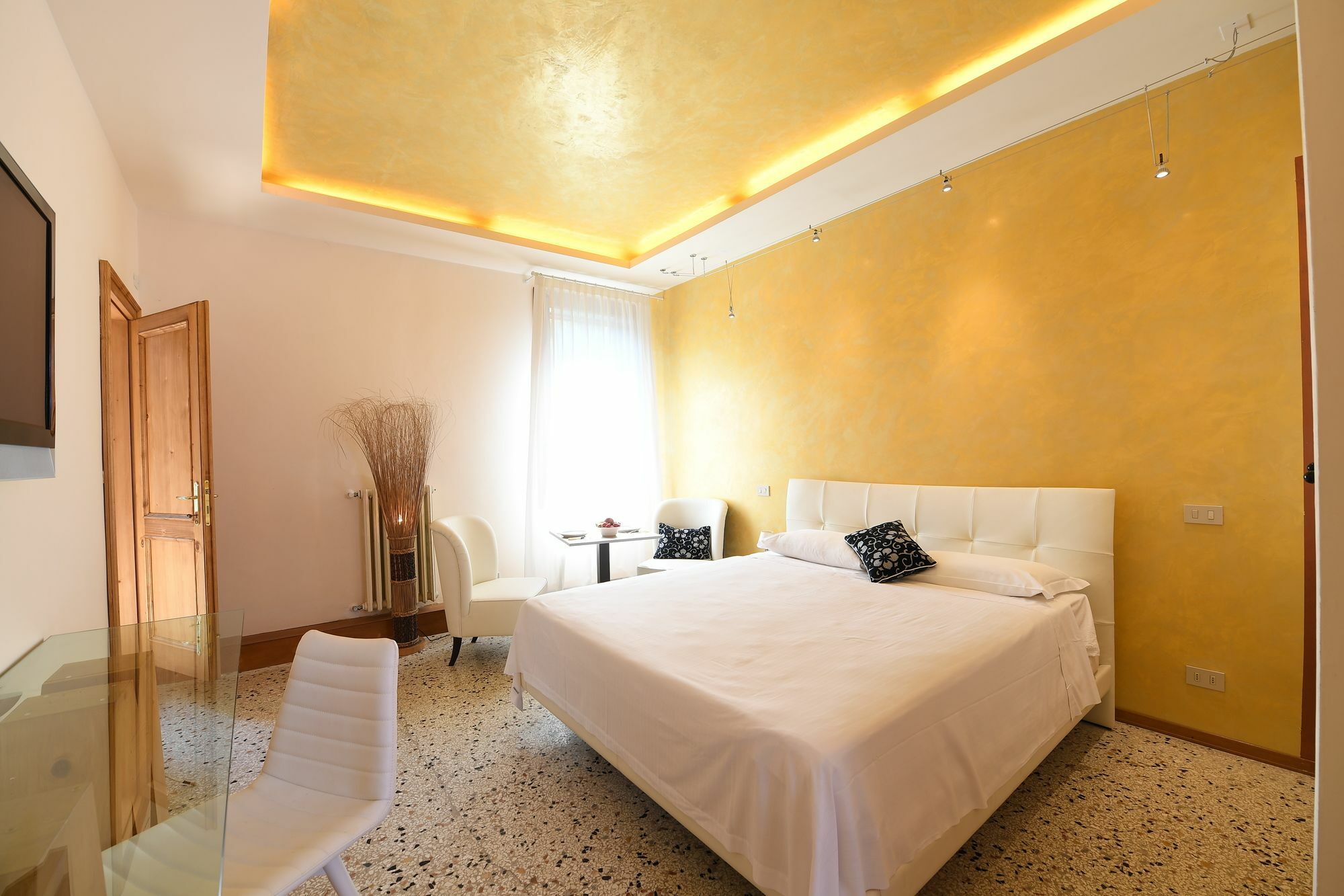 Mio 2* Veneza