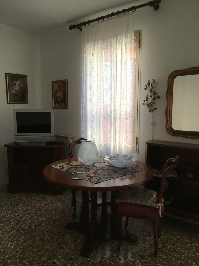 A Casa Di Betty Apartment *