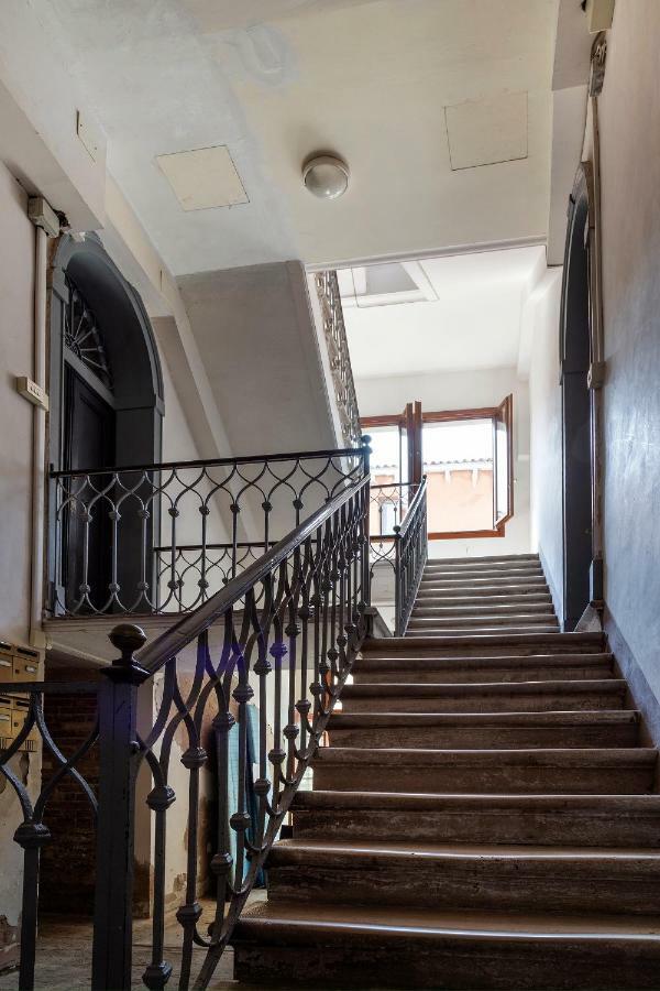 Ca' Zora - Contemporary & Barock House Apartamento