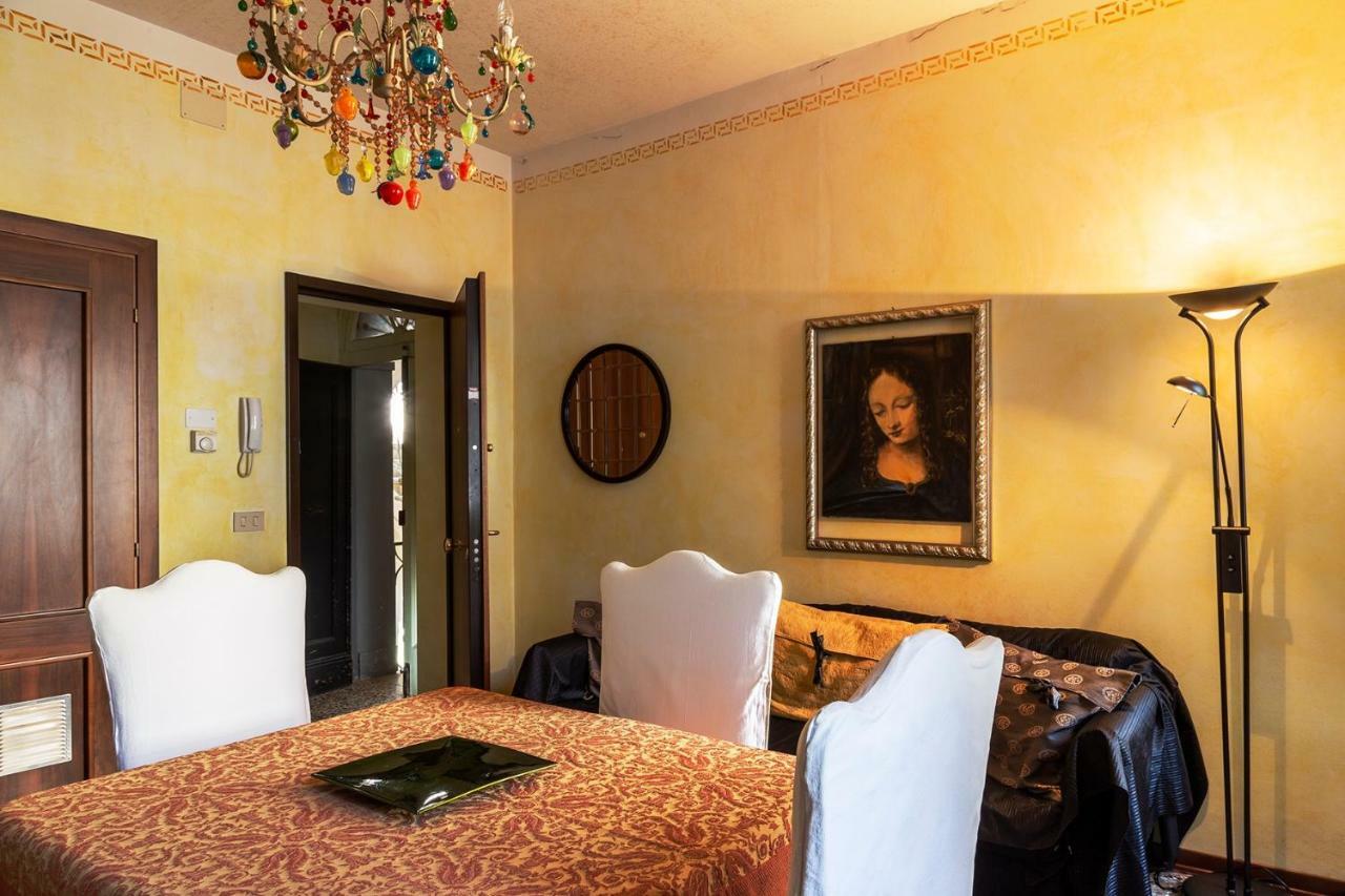Ca' Zora - Contemporary & Barock House Apartamento *