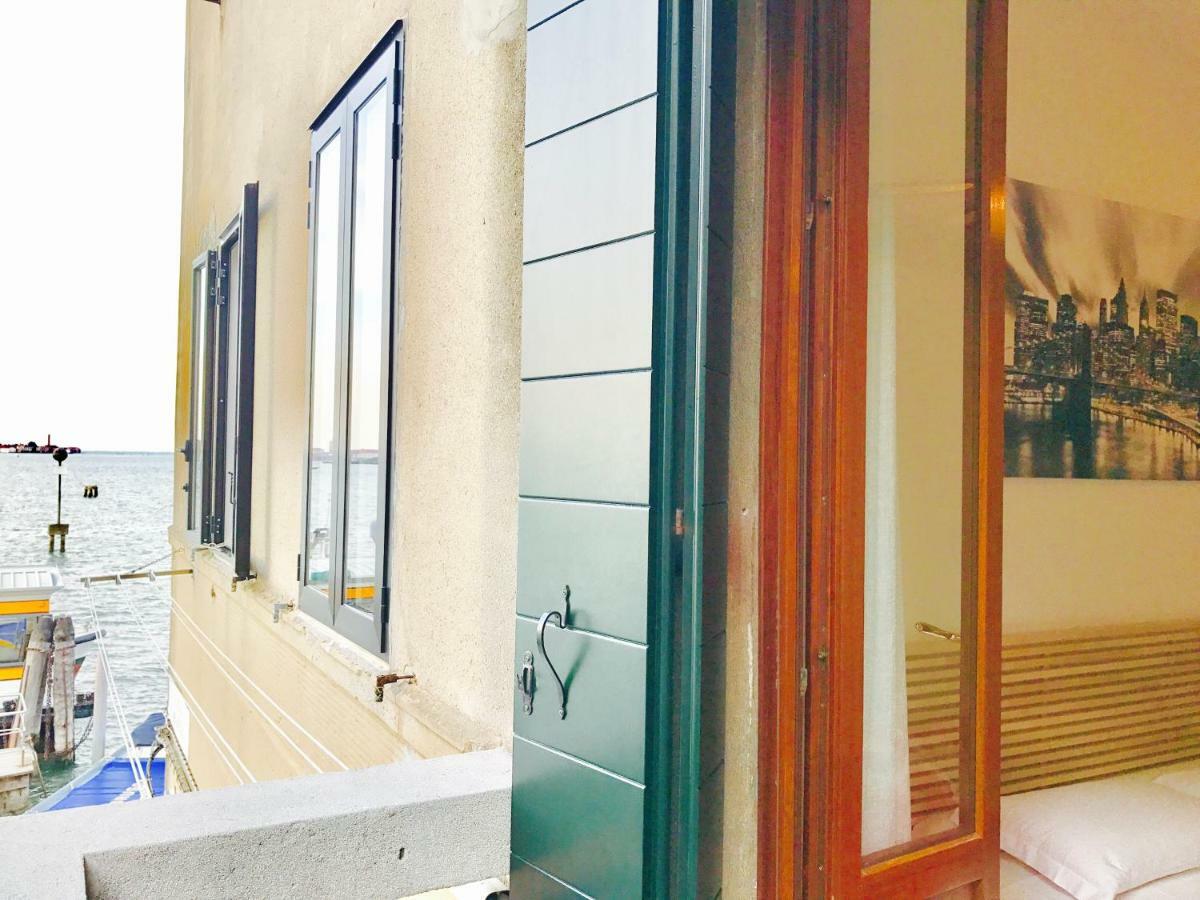 Ca' Monica Panoramic-canal View, Biennale Apartamento *