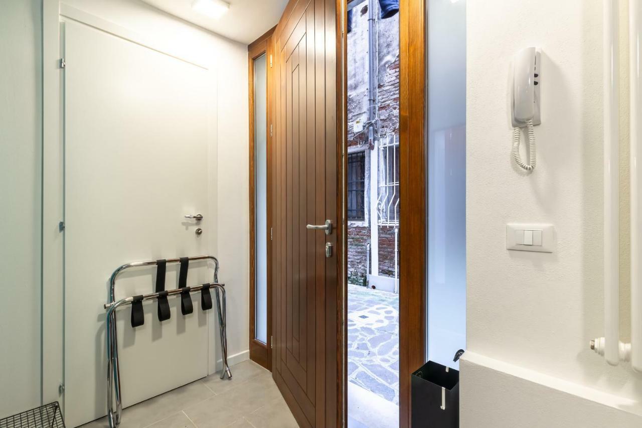 Sei A Apartment *