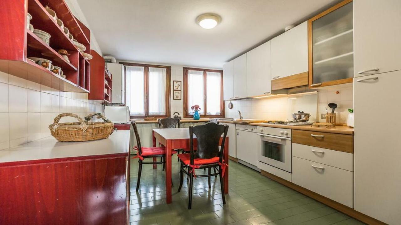 Ca Lezze Bell'appartamento Nel Cuore Di Apartamento