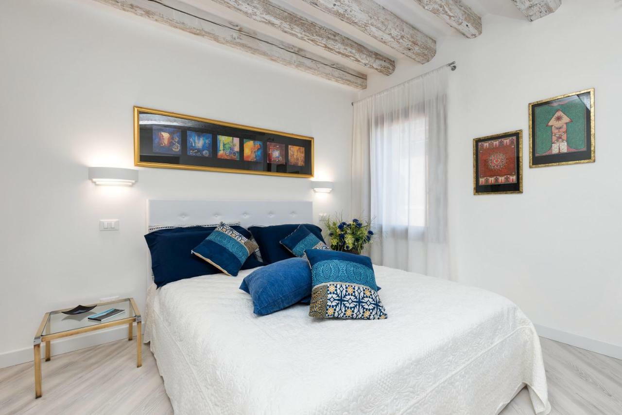Heaven Biennale, The Elegant Apartment