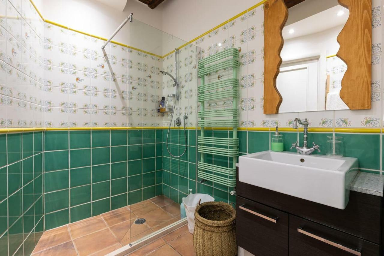 Privacy In - Your To Be Let Alone Apartment *