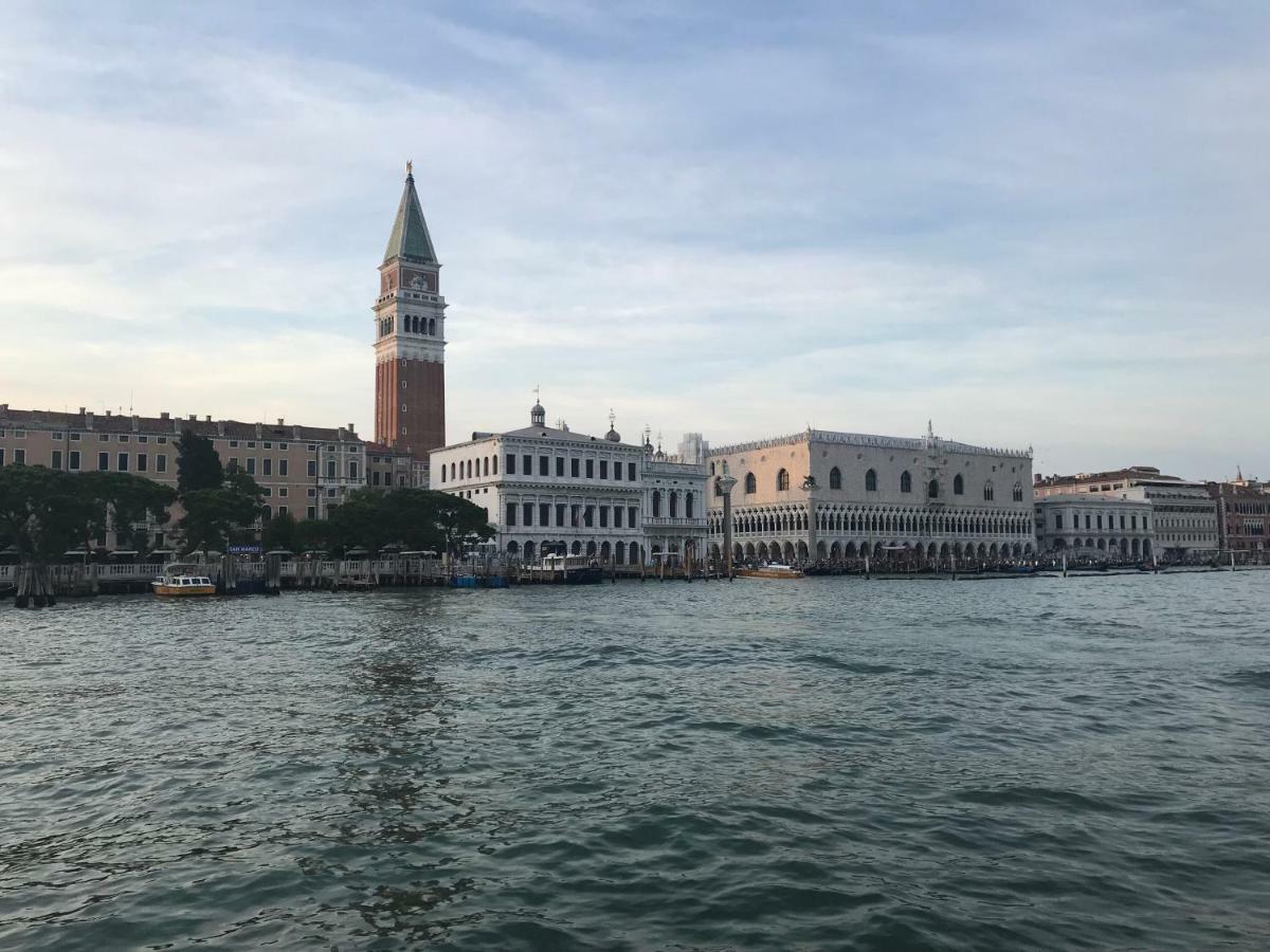 Arsenale For Insider