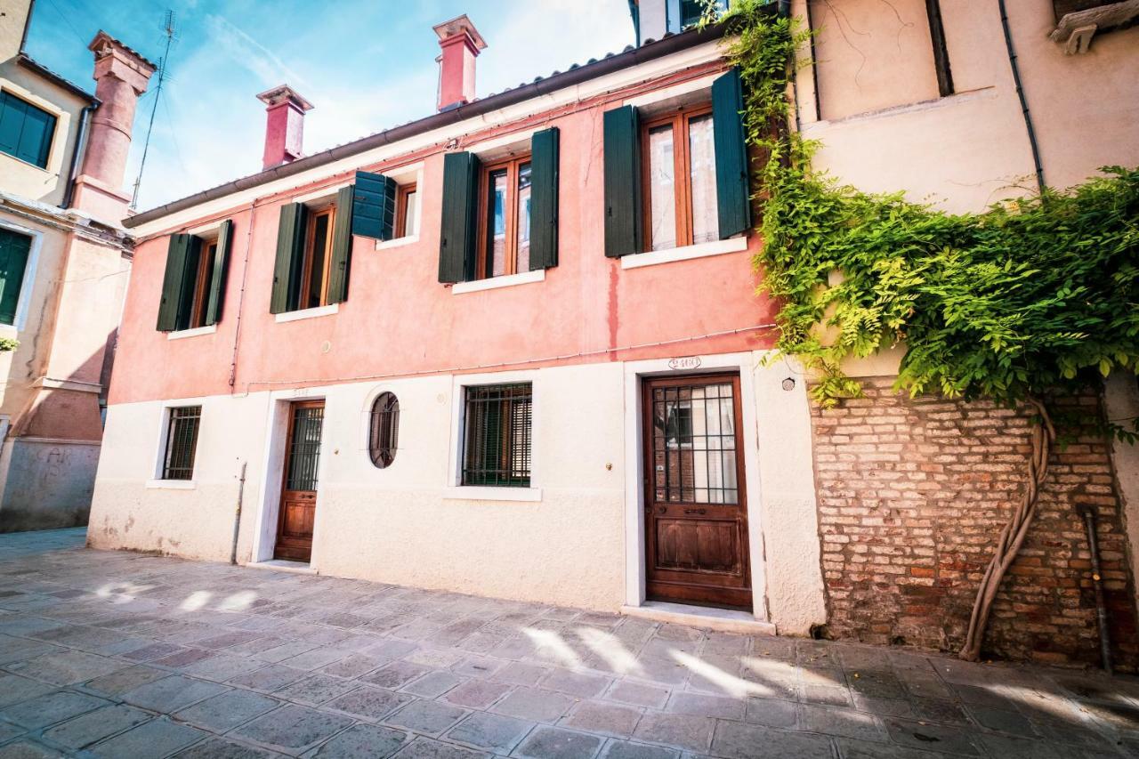 Palazzina Bandiera E Moro Apartment
