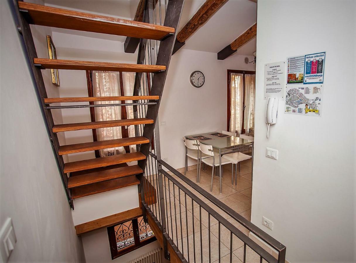Ca Rossa - Holiday home Venice