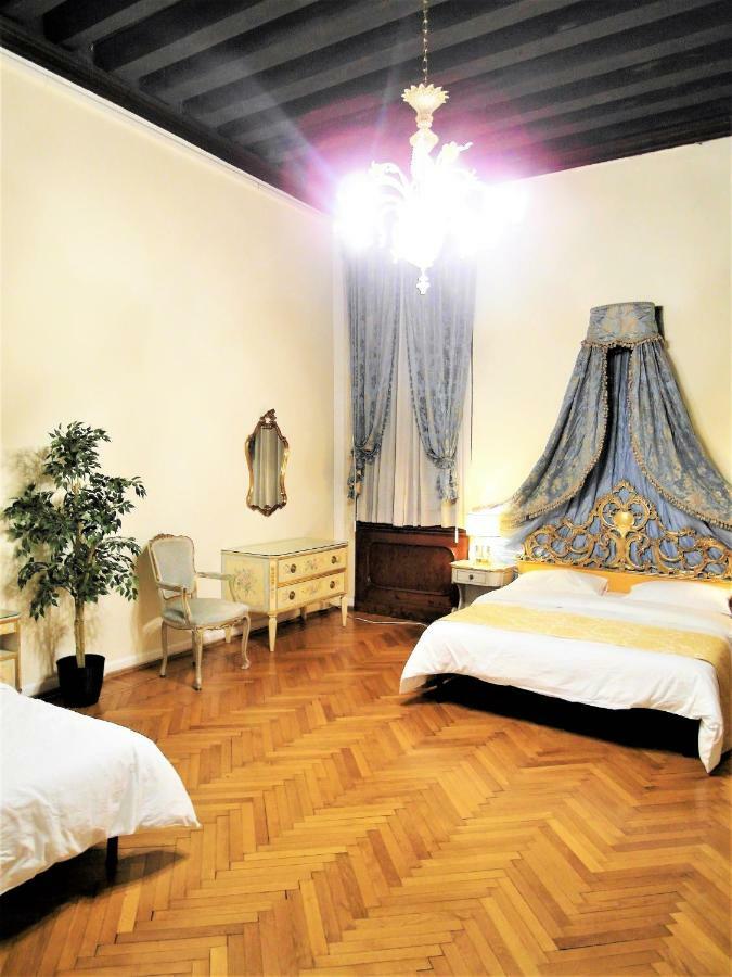 Noble Palace Grand Canal Guest house *