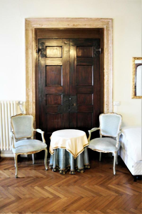 Guest house Noble Palace Grand Canal