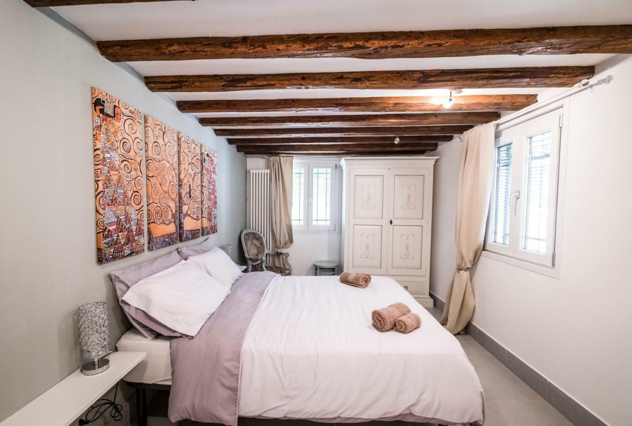 Apartment Palazzina Bandiera E Moro Venice