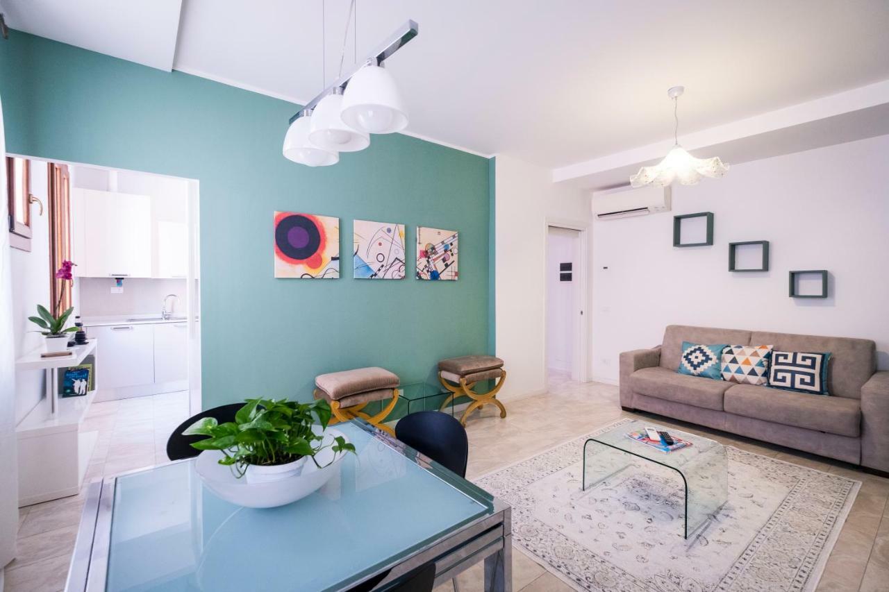 Palazzina Bandiera E Moro Apartment