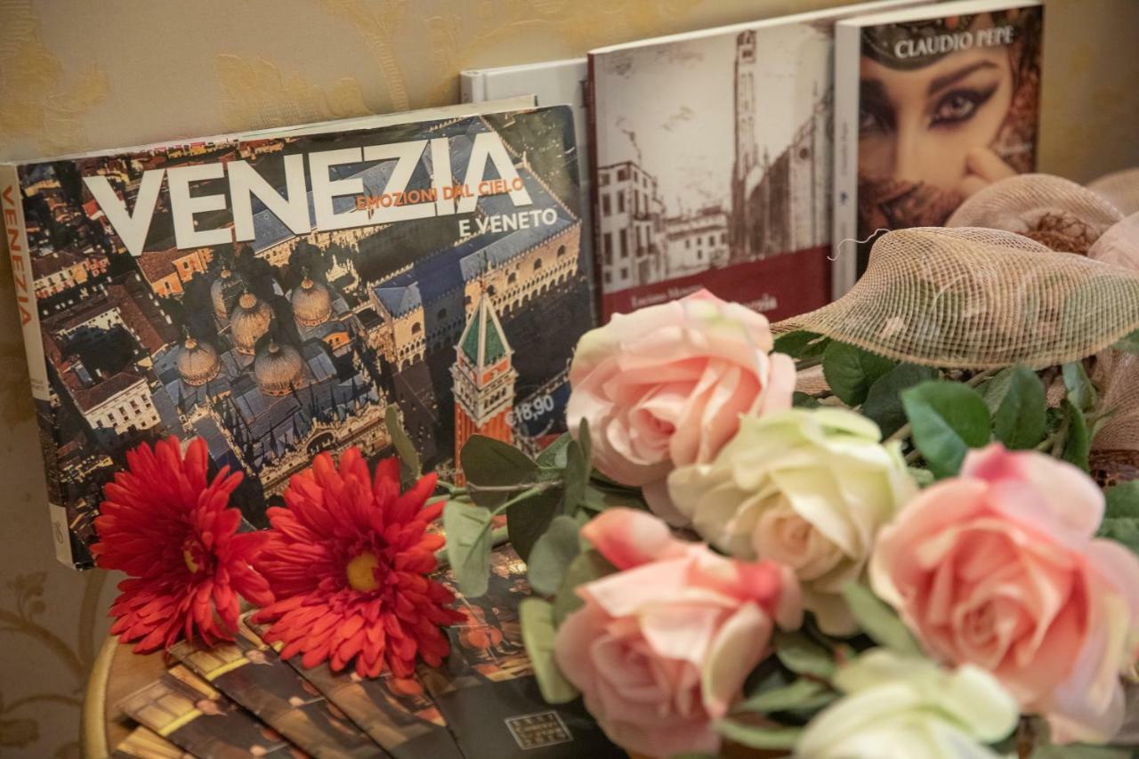 Dimora Al Doge Beato Vista Canale Bed & Breakfast Venezia
