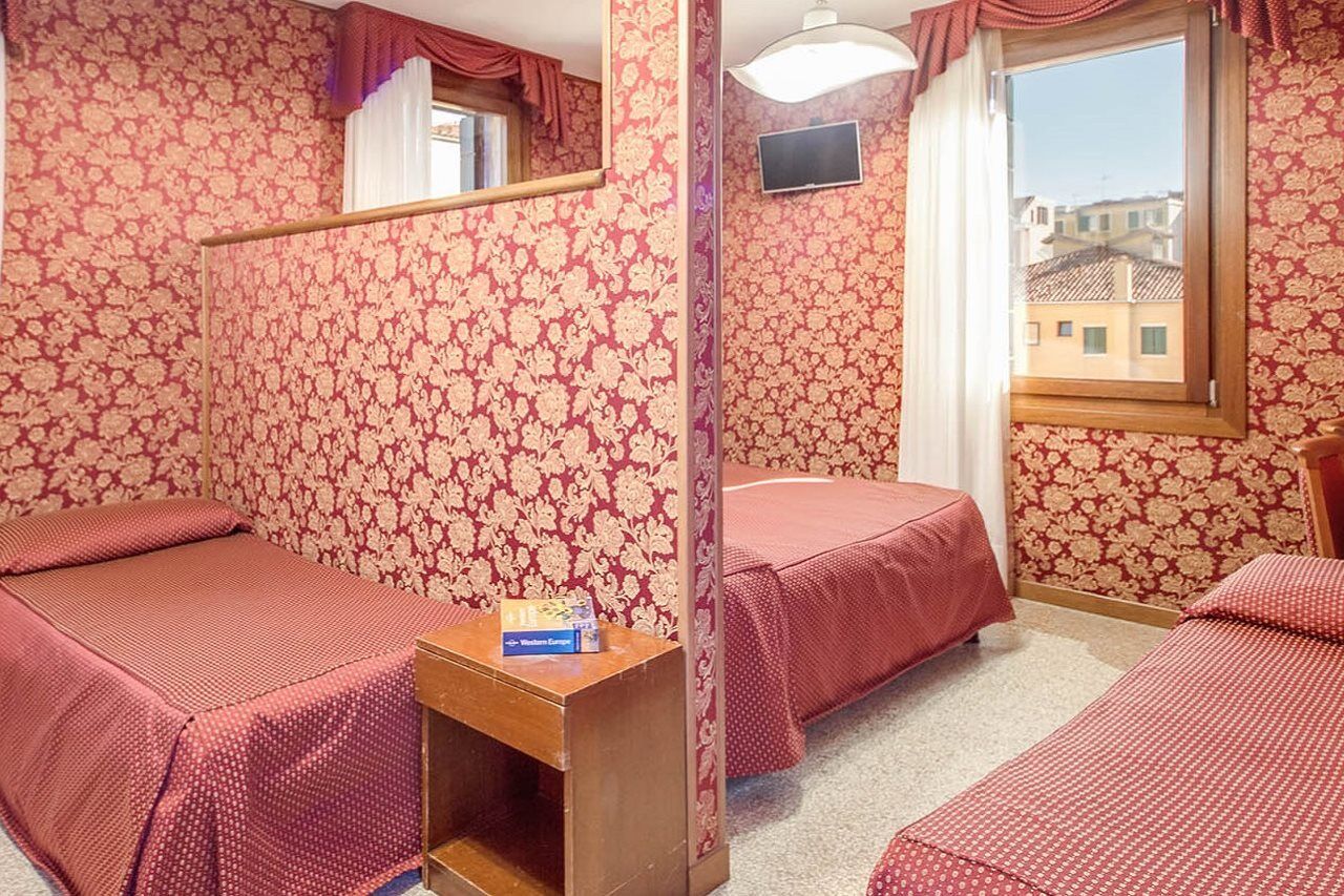 Atlantide Hotel