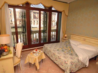 Canal & Walter 3* Venice