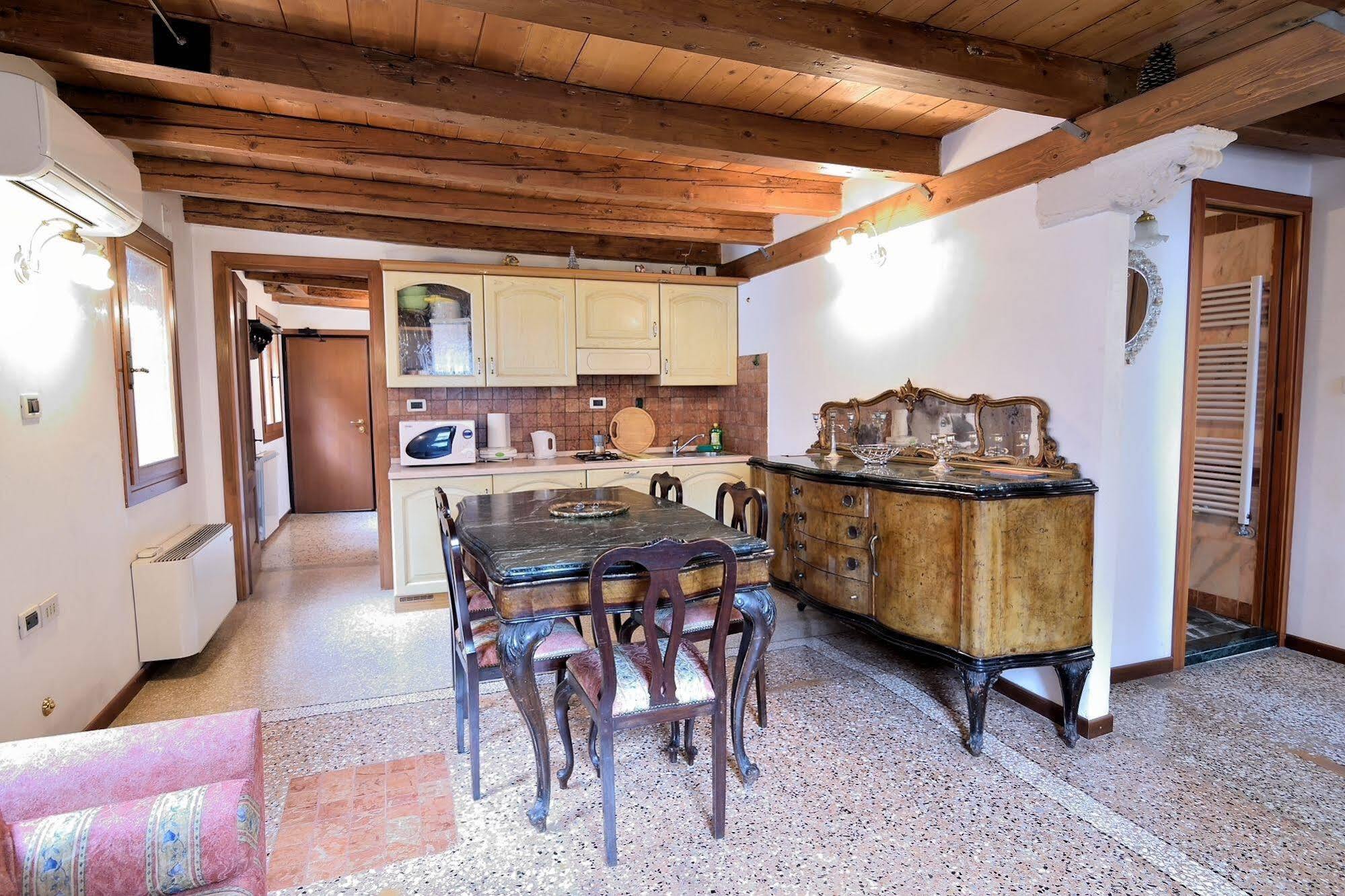 Papa Paolo Ii Apartment *