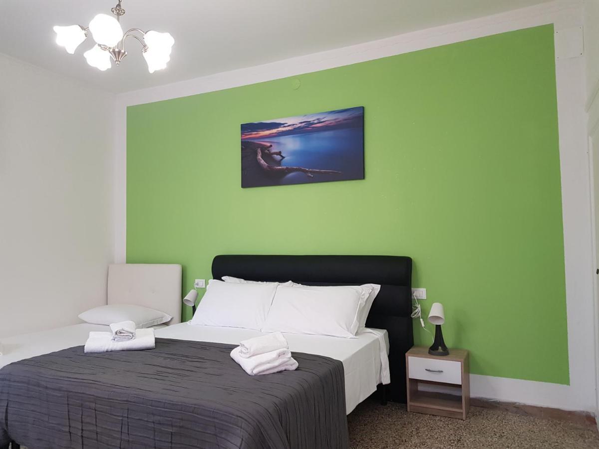 Vacancies Guest house Venice