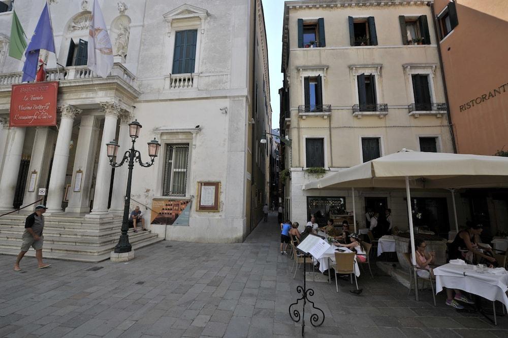 Al Theatro Palace Hotel Venice