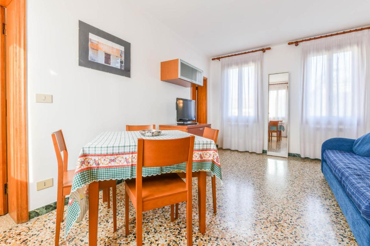Apartment Mascareta, *
