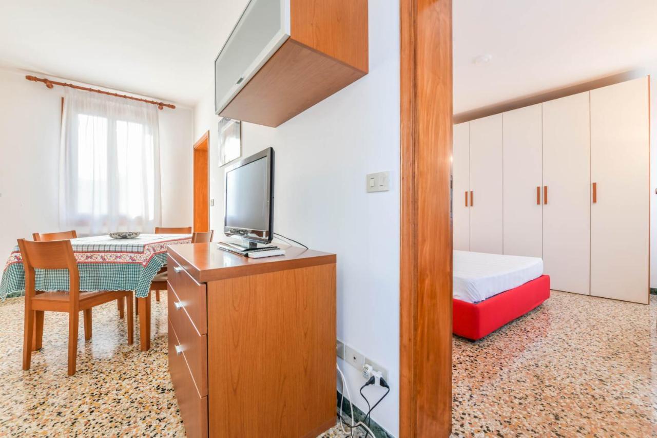 Mascareta, * Venice