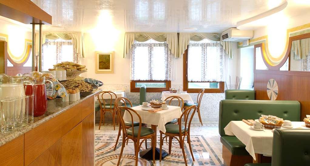 Hotel Antica Casa Carettoni