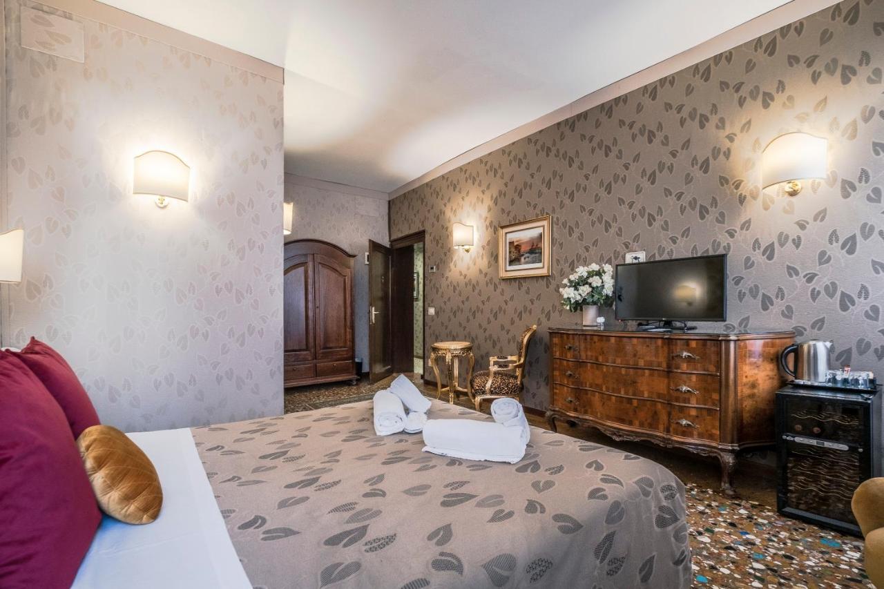 Ca' Lavezzera Guest house Venice