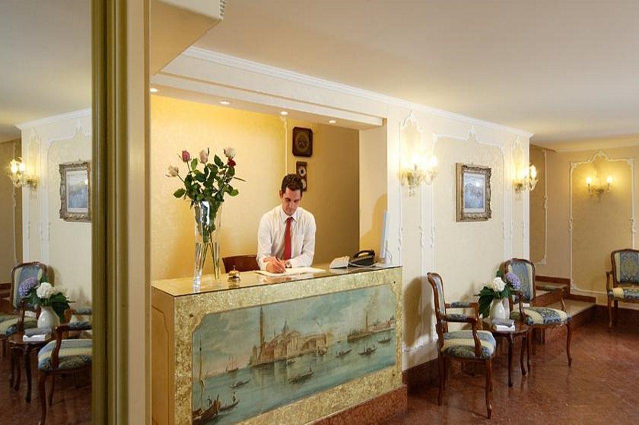 Roulette 3 3* Venice