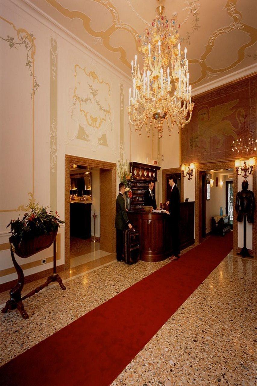 Roulette 3 3* Venice