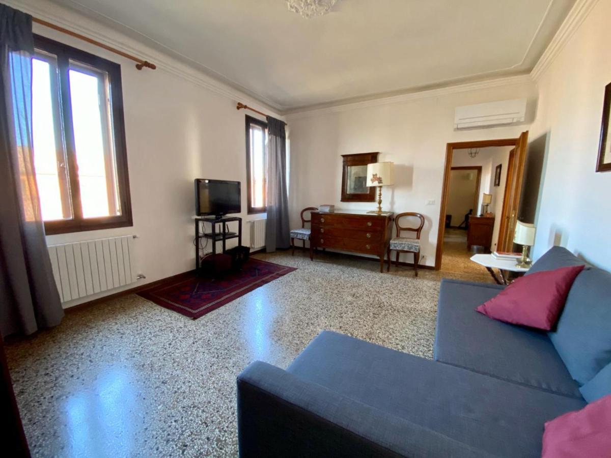 Calle San Giacomo Apartamento *