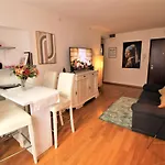 Charming Canal View San Marco Apartment
