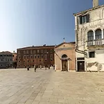 Ca\' della Commedia - San Marco