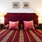 Palazzo Schiavoni Residenza D\'Epoca & Suite-Apartments