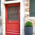 Cosy Apartment In The Heart Of Venice With City View 50 M²