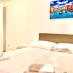 La Bella Venezia