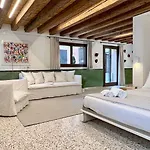 Residence Vendramin Canal View