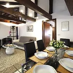 Faville Apartments