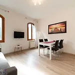 Tiziano Apartment