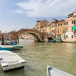 Venice Apartment Near Station Santa Lucia Two Bedroom
