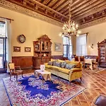 Palazzo Pisani