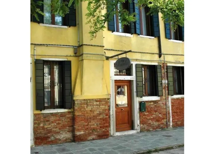 Alloggi Marinella