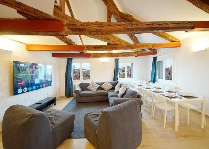 Calle De Le Tre Crose Apartment