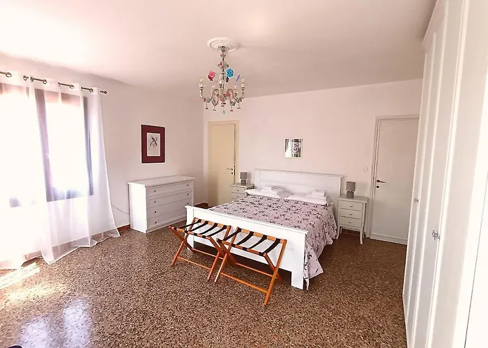 Spacious Apartment With 3 Bedrooms