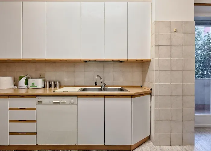 Leonardo Apartment