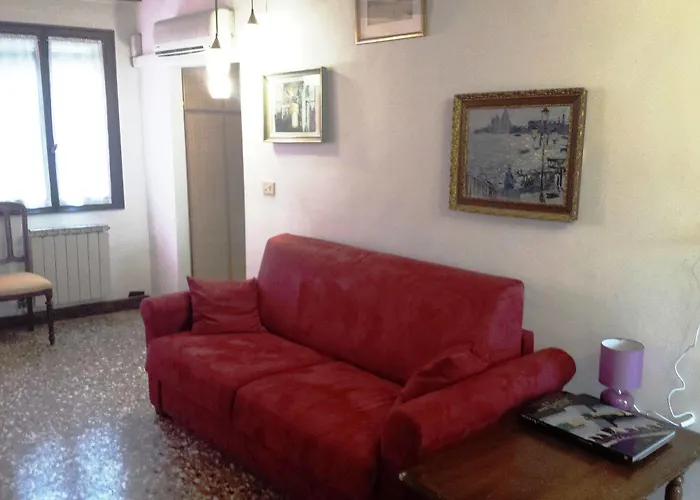 Venezianamente Apartments