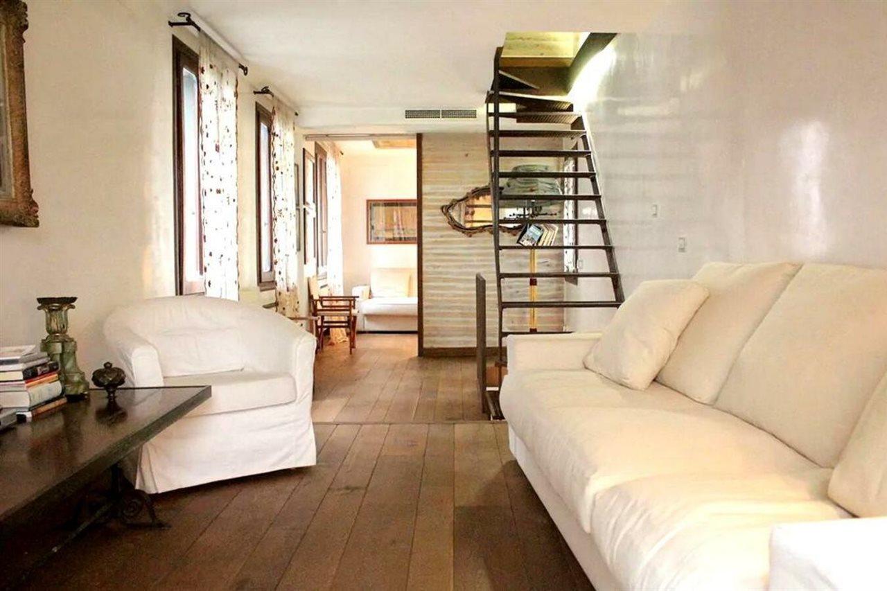 Apartment Venetian House With Terrace Venice